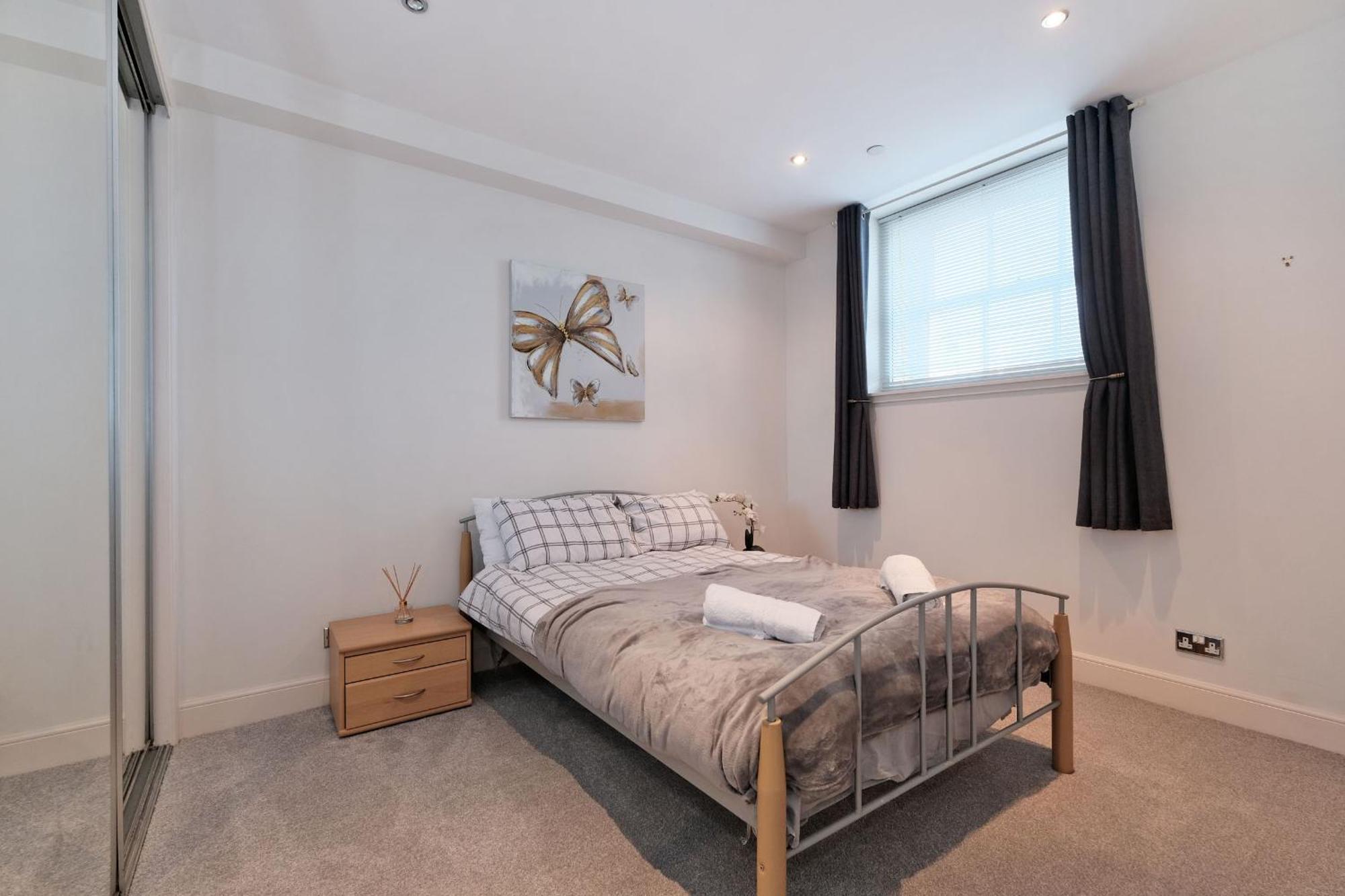 One Of A Kind Historic 3 Bedroom Apartment Aberdeen Bagian luar foto
