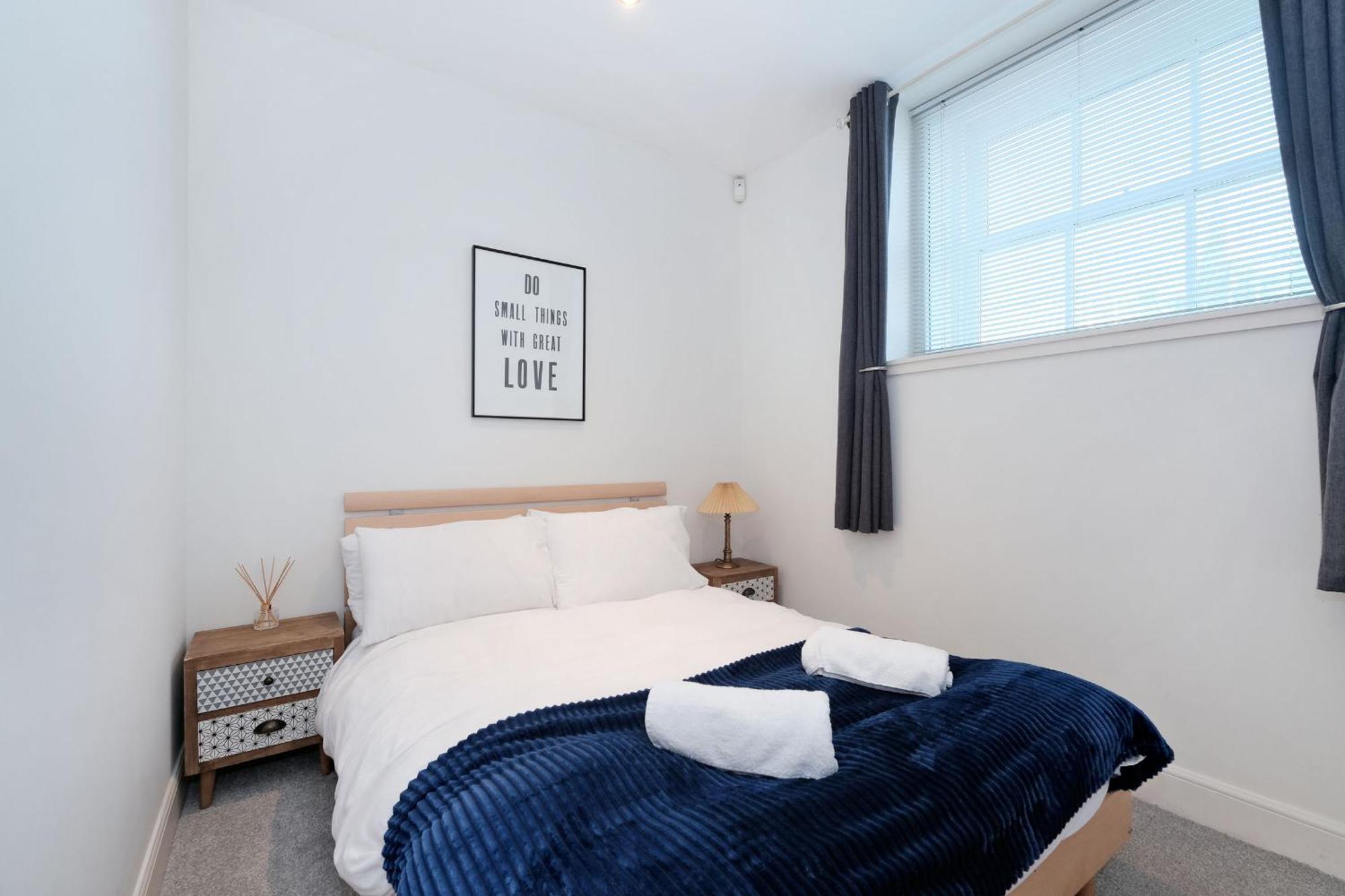 One Of A Kind Historic 3 Bedroom Apartment Aberdeen Bagian luar foto