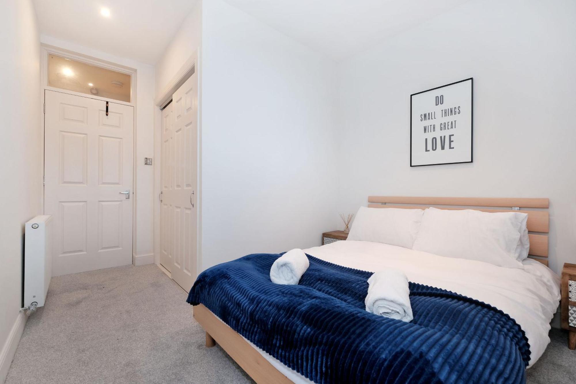 One Of A Kind Historic 3 Bedroom Apartment Aberdeen Bagian luar foto